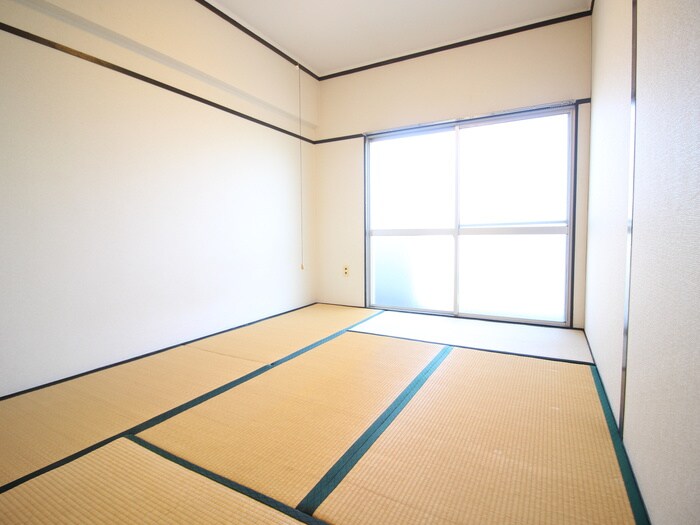 物件内観写真16　(居室)