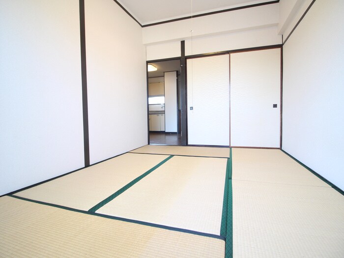 物件内観写真17　(居室)