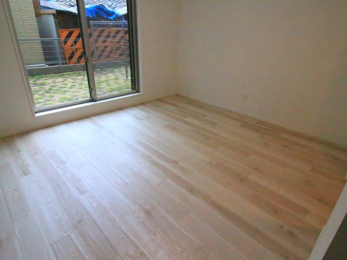 物件内観写真7　(居室)