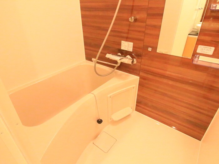 物件内観写真9　(バス／シャワールーム等)