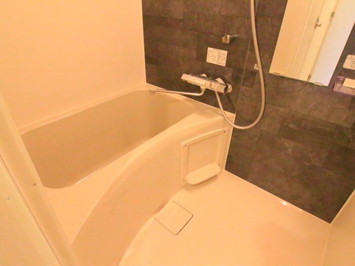 物件内観写真9　(バス／シャワールーム等)