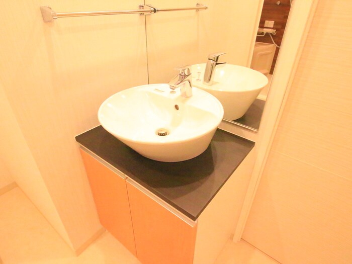 物件内観写真10　(洗面)