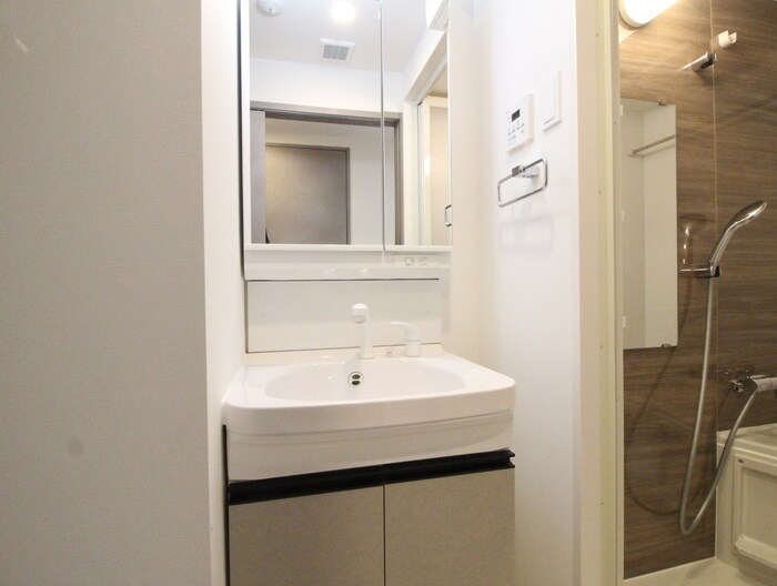 物件内観写真10　(洗面)
