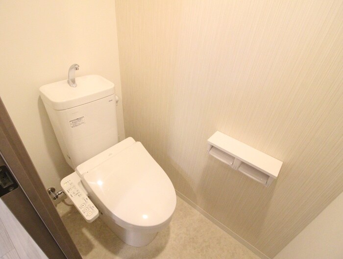 物件内観写真11　(トイレ)