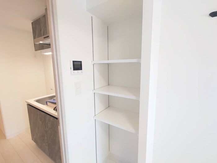 物件内観写真13　(収納)