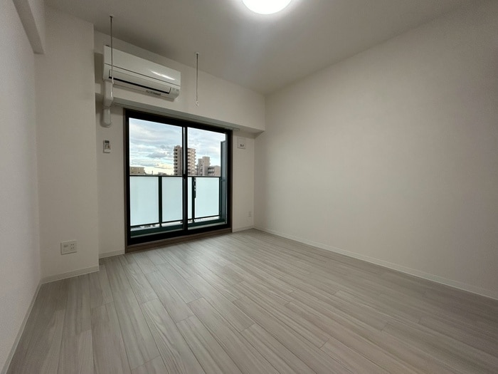 物件内観写真13　(居室)