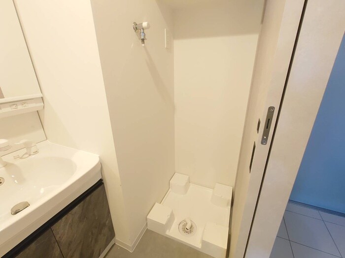 物件内観写真20　(洗濯機置場)