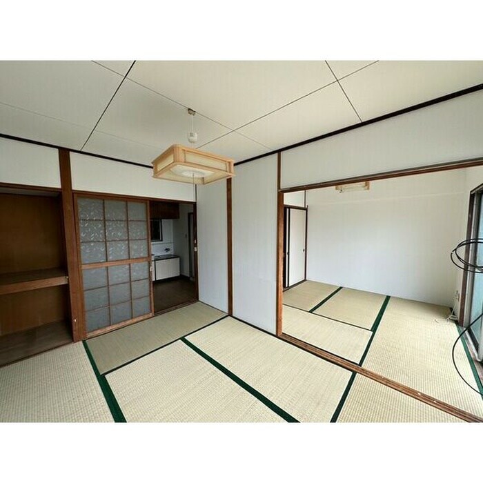 物件内観写真7　(居室)