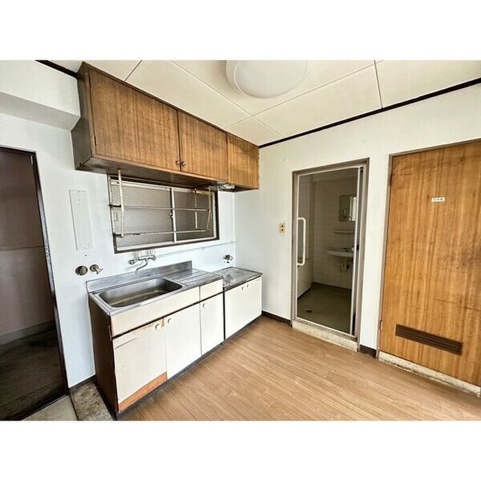 物件内観写真8　(キッチン)