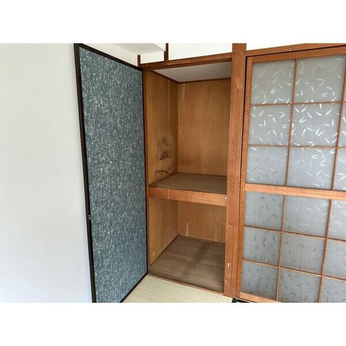 物件内観写真11　(収納)