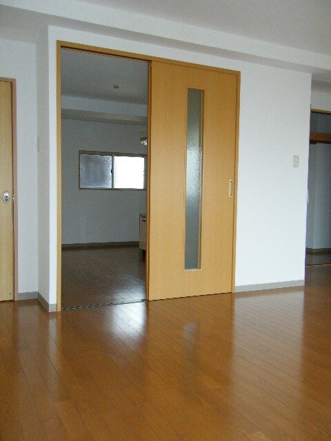 物件内観写真14　(居室)