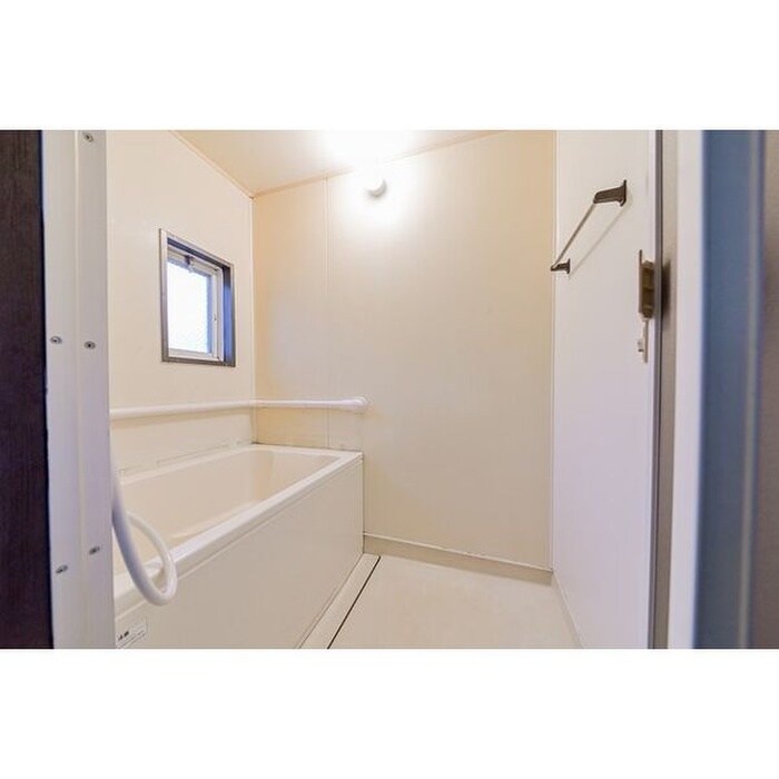 物件内観写真6　(バス／シャワールーム等)