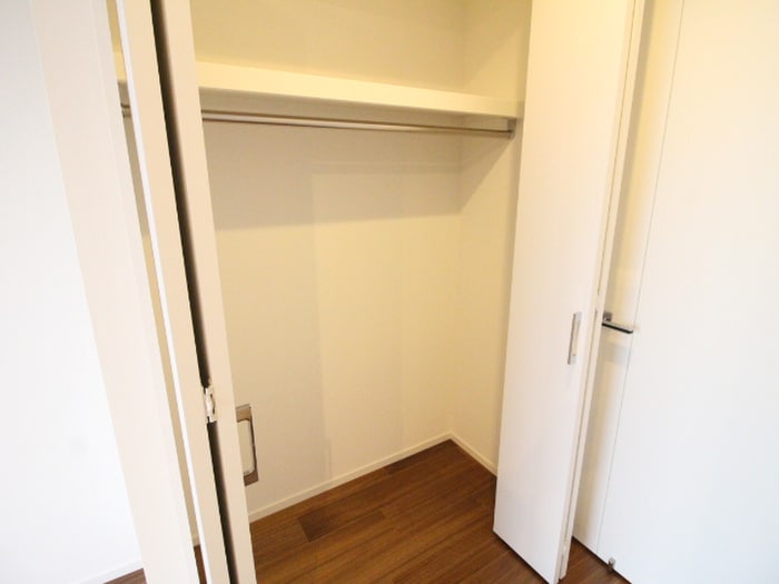 物件内観写真11　(収納)