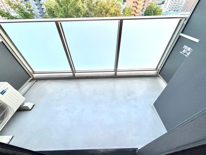 物件内観写真16　(ベランダ・バルコニー)