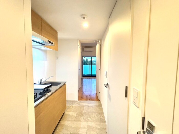 物件内観写真18　(廊下)