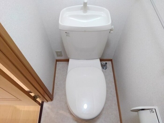 物件内観写真11　(トイレ)