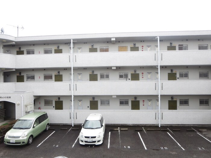 物件内観写真19　(室内からの展望)