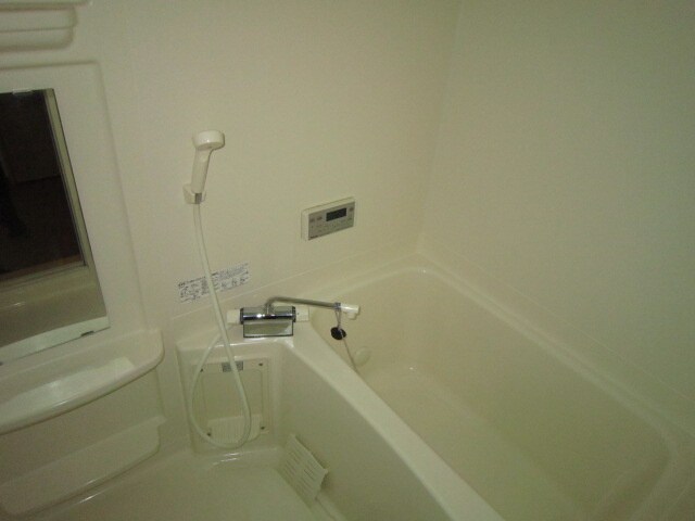 物件内観写真10　(バス／シャワールーム等)