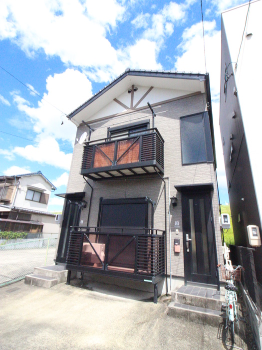 リバ－サイド辻