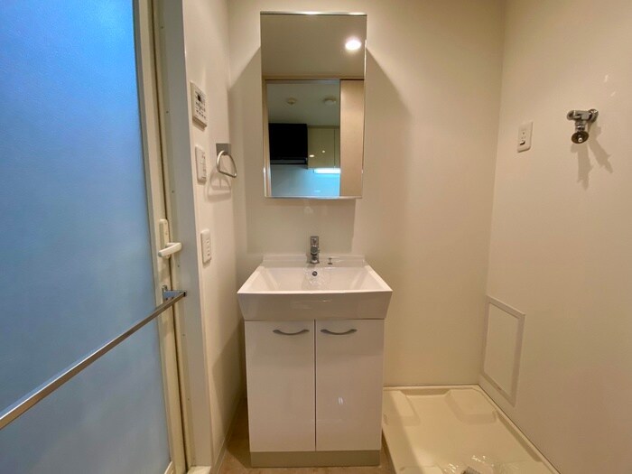 物件内観写真11　(洗面)