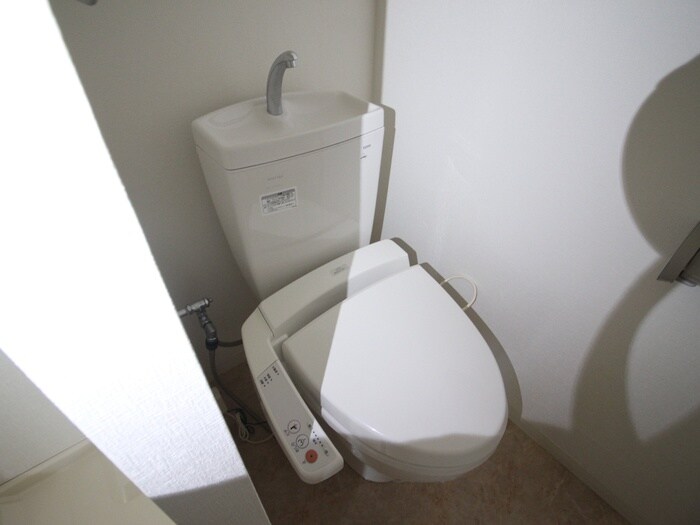 物件内観写真13　(トイレ)