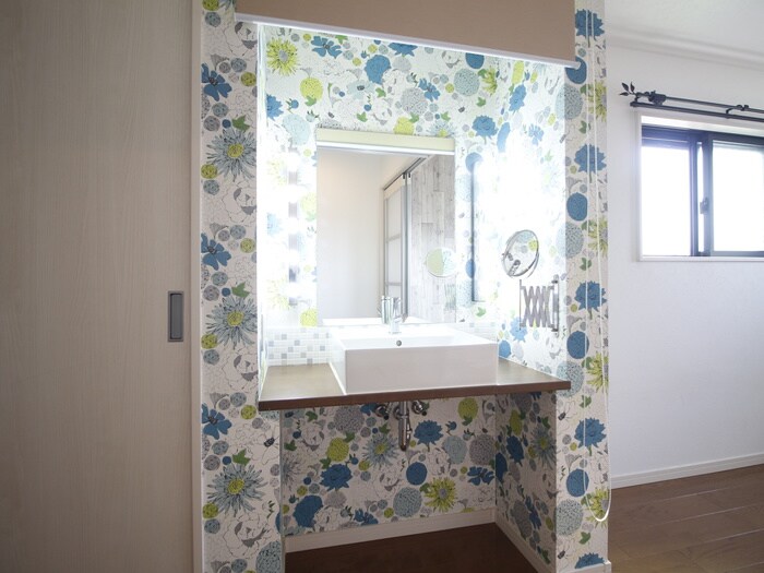 物件内観写真11　(洗面)