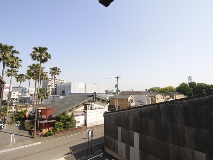 物件内観写真15　(室内からの展望)