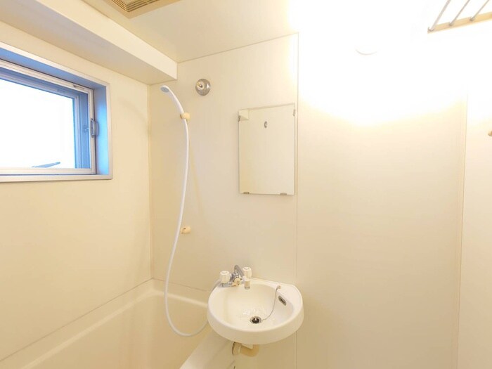 物件内観写真10　(収納)