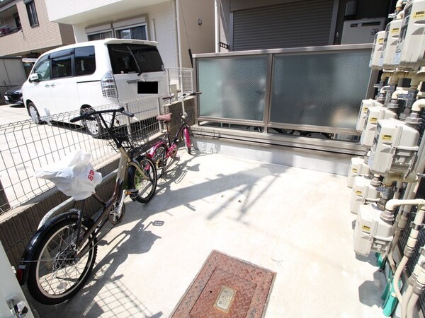 駐輪場