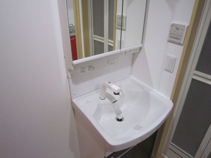 物件内観写真10　(洗面)
