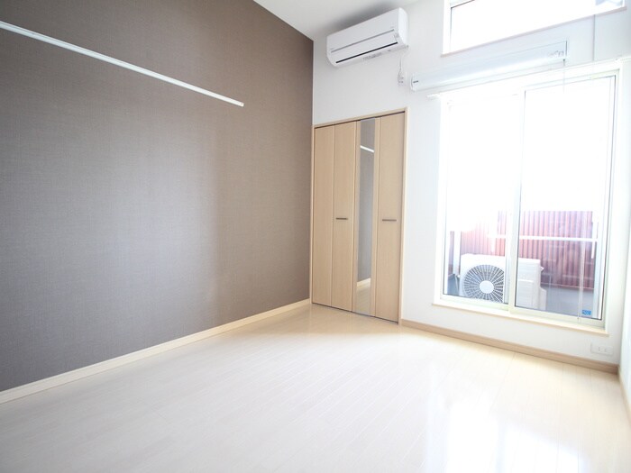 物件内観写真17　(居室)