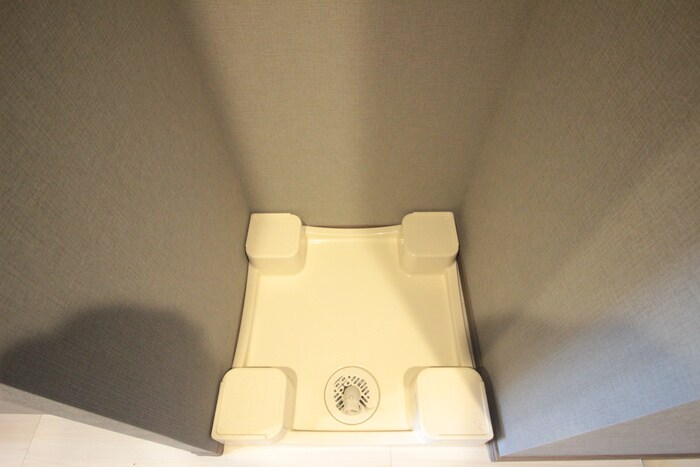 物件内観写真10　(洗濯機置場)