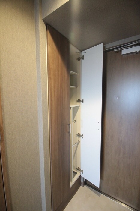 物件内観写真12　(靴箱)