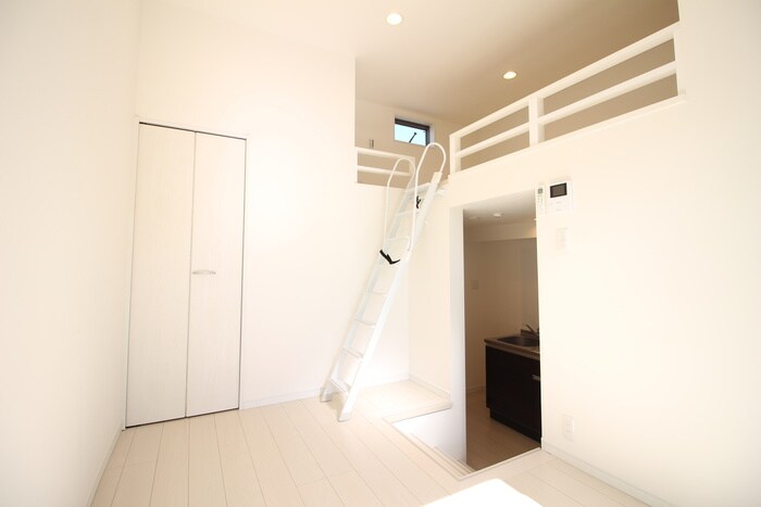 物件内観写真6　(居室)