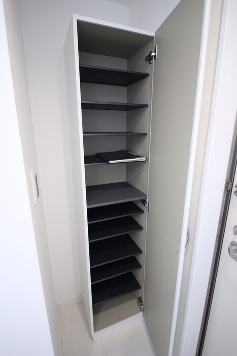 物件内観写真14　(靴箱)