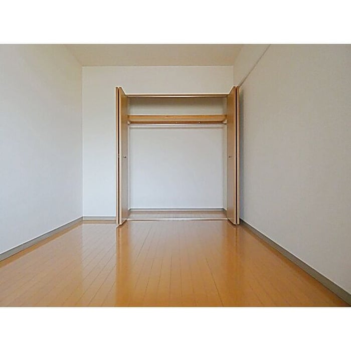 物件内観写真12　(居室)