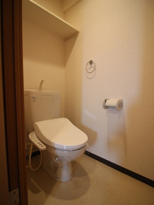 物件内観写真14　(トイレ)