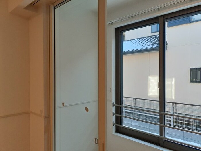 物件内観写真12　(居室)