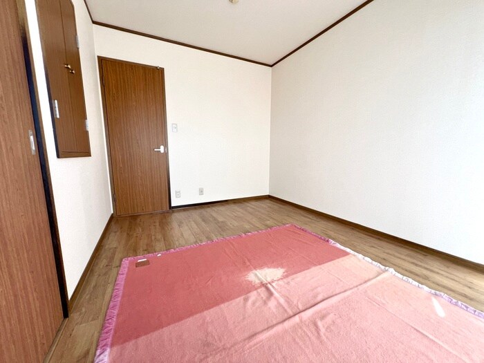 物件内観写真15　(居室)