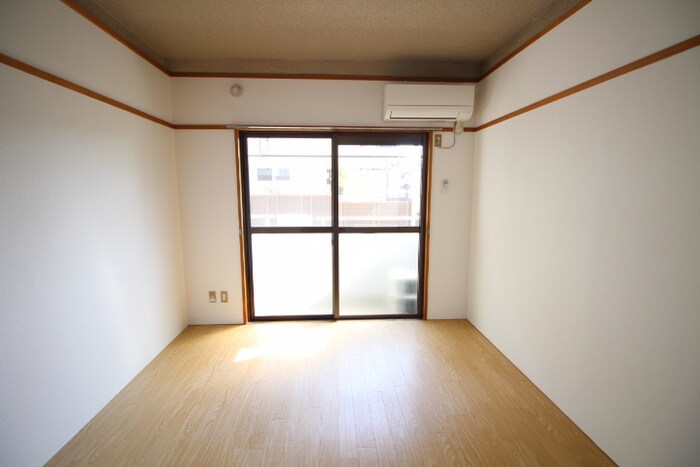 物件内観写真7　(内観写真)