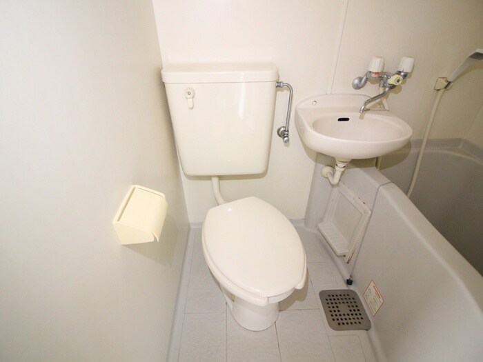 物件内観写真13　(トイレ)