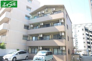 ロアール外観写真