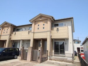 イーストテラス八事外観写真
