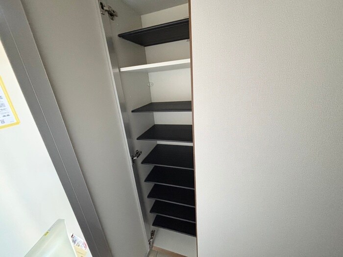 物件内観写真17　(靴箱)