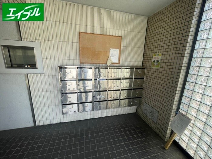 物件外観写真3　(建物設備)