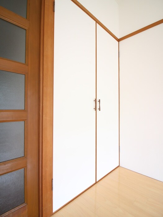 物件内観写真10　(収納)