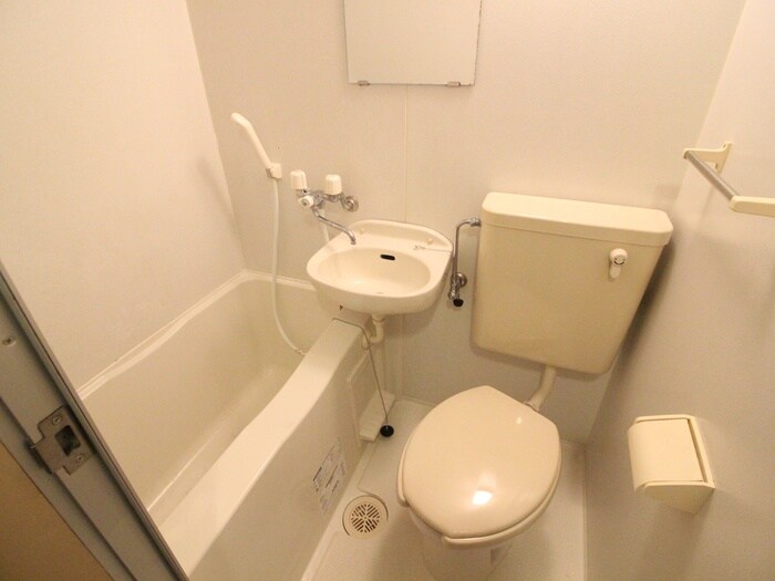 物件内観写真13　(トイレ)