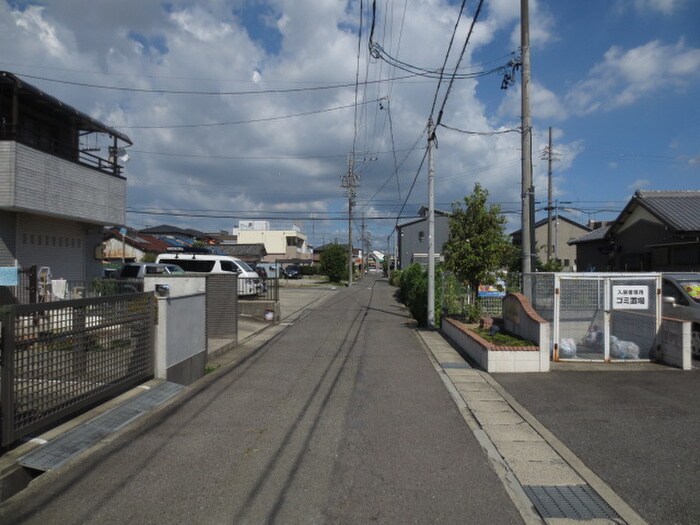 物件外観写真6　(周辺環境)