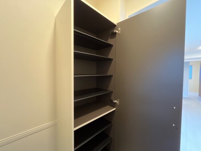 物件内観写真6　(靴箱)