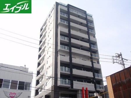 スクエア・アパ－トメント外観写真